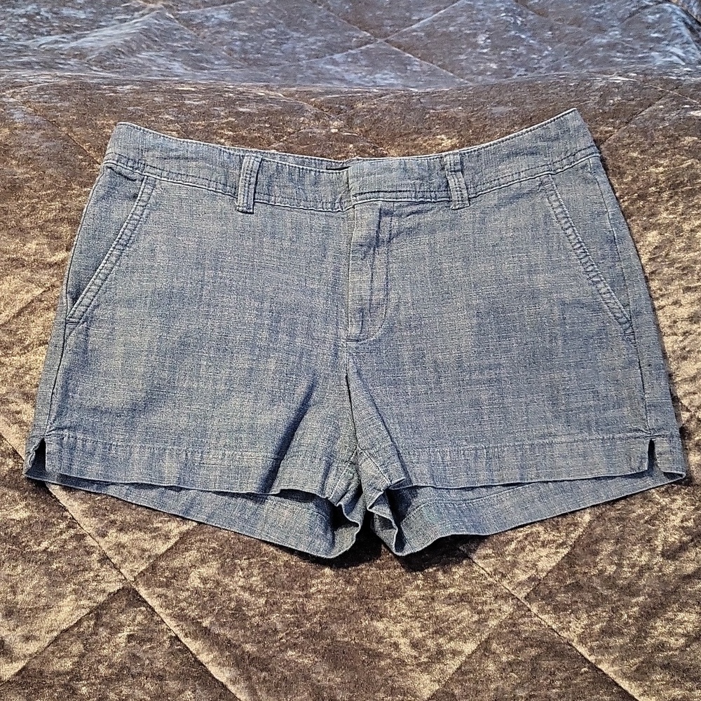 Gap Blue Chambray Linen-Blend City Chino Shorts - Size 2